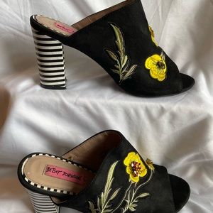 Betsy Johnson Heels